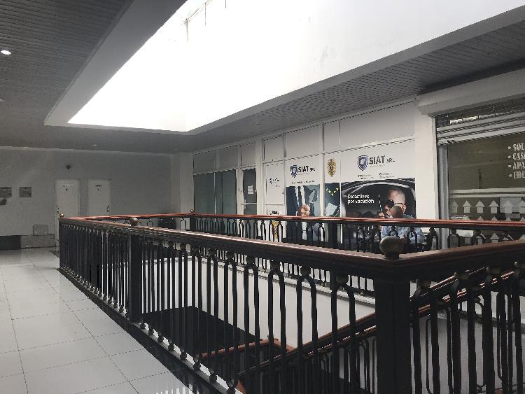Oficinas Comerciales de Venta - 9