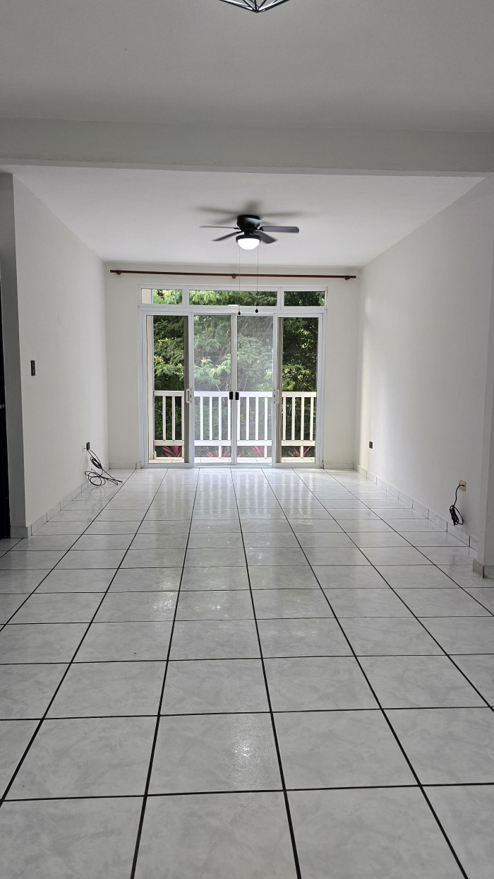 Apartamento en alquiler en Colonia maquilishuatl - 2