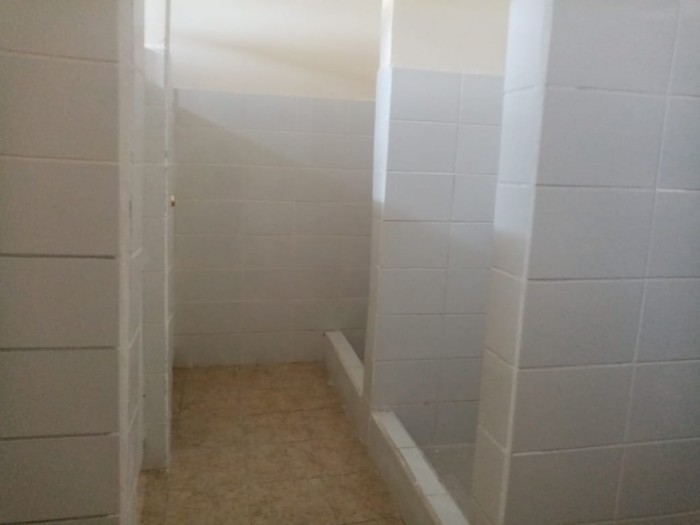 Rento amplia casa para uso comercial zona 9 — foto 6