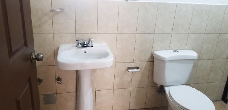 APARTAMENTO EN VENTA EN HACIENDA REAL, ZONA 16, NIVEL 2 — foto 8