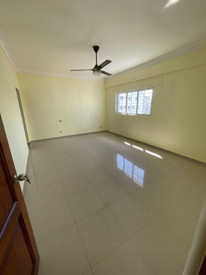 EXCLUSIVO PENTHOUSE EN EL MILLÓN | 300 M² CESAR CANO — foto 6