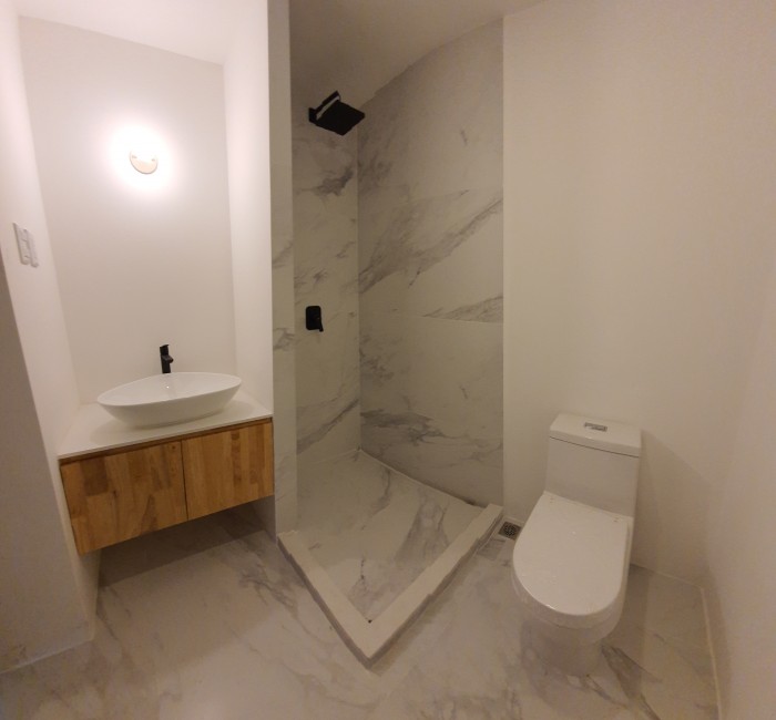 APARTAMENTO EN VENTA EN EDIFICIO CENTRICO DE ZONA 5 - Miniatura 7