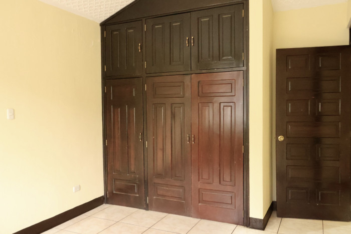 Condominio Pinares de Castilla- Casa en renta - 13