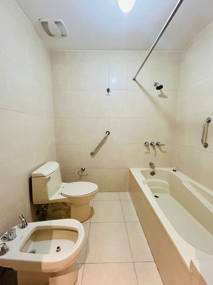 Apartamento de 3 habitaciones en renta en zona 10 — foto 12
