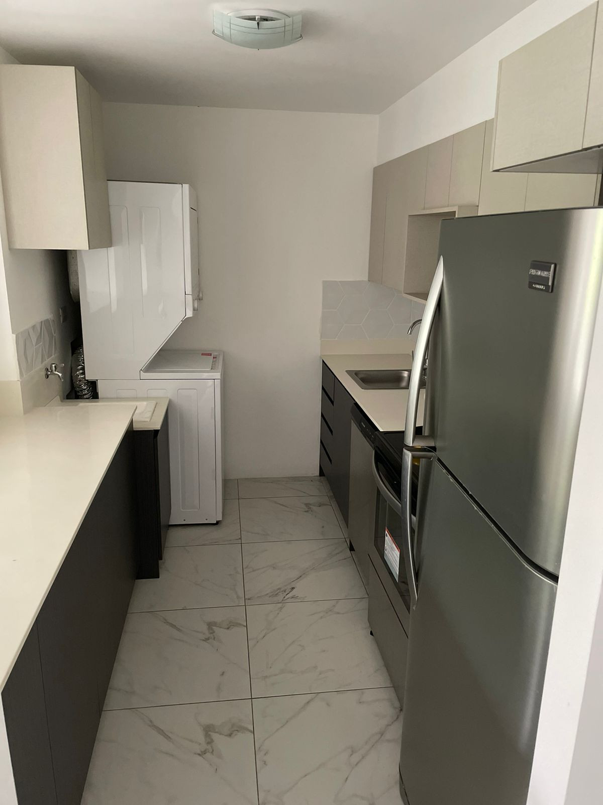 Plus Real Estate renta apartamento en zona 15 — foto 5