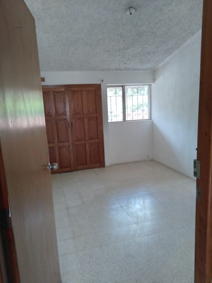 Plus Real Estate renta casa en zona 15 — foto 7