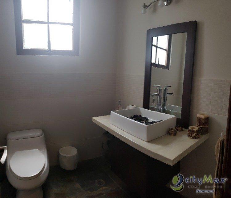 EN VENTA HERMOSA CASA PUERTA GRANDE KM 14.5 C. Salvador - Image 2