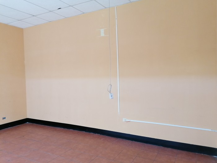 Opción de local u Oficina en Renta en la Roosevelt - Miniatura 8
