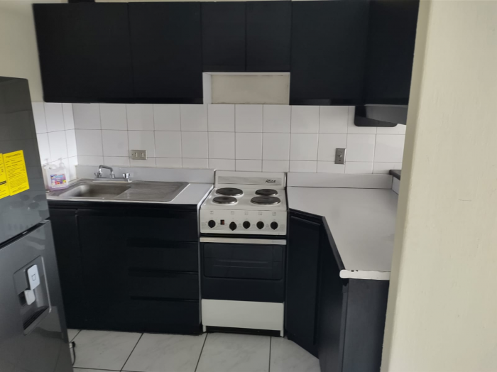 Rento apartamento en zona 9 — foto 2