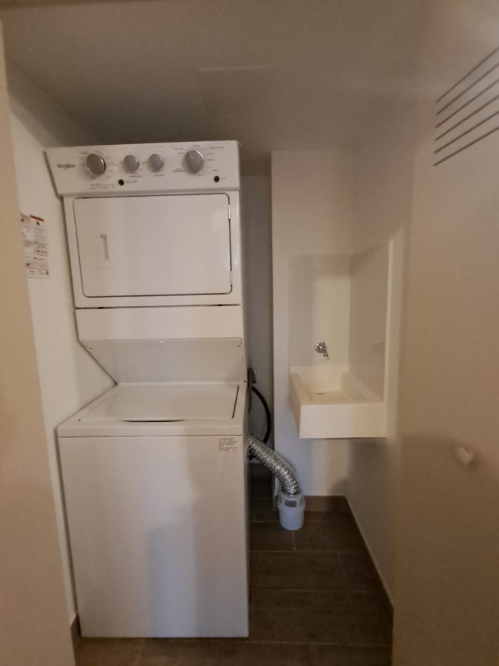 APARTAMENTO EN ALQUILER EN MODRA Z.4 — foto 4