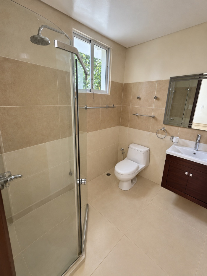 VENTA/ RENTA DE APARTAMENTO TORRE ALMIRANTE. - 16
