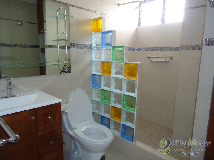 RENTA HERMOSO APARTAMENTO AMUEBLADO EN ZONA 10 - Miniatura 6