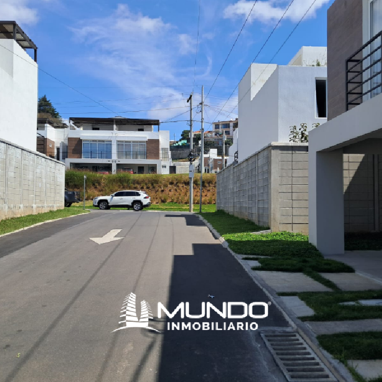 CASA EN RENTA CONDOMINIO SECOYA DE ARRAZOLA KM 16.5 C.S - 8