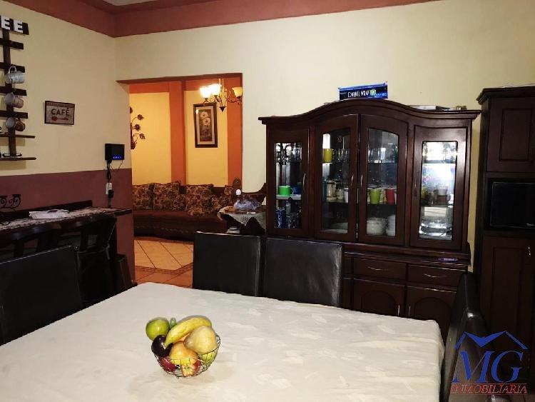 VENDO CASA SOBRE EL BOULEVARD DE LOMAS DEL NORTE — foto 5
