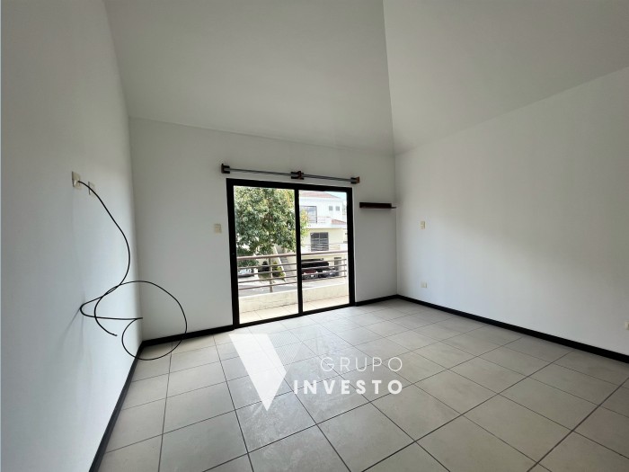 Casa en venta Vistas de San Isidro zona 16, 4h. - Miniatura 6