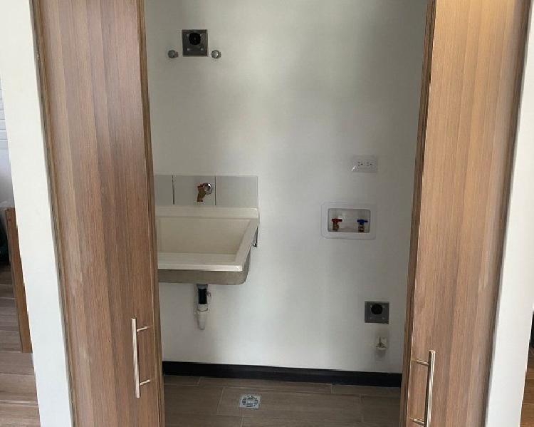 APARTAMENTO EN RENTA EN CENTO, SANTA CATARINA PINULA — foto 4
