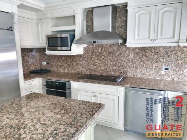 Apartamento de 322 m2 de construcción en Renta, Zona 14 — foto 4