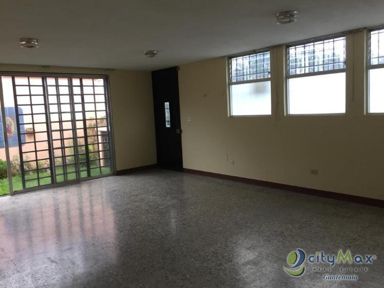 Alquilo oficina ubicada en zona 15 - Miniatura 2