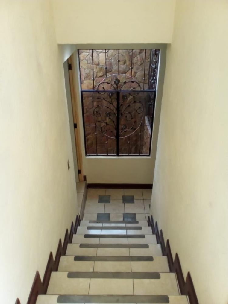 CASA EN RENTA EN VILLAS PALERMO ,MIXCO - 8