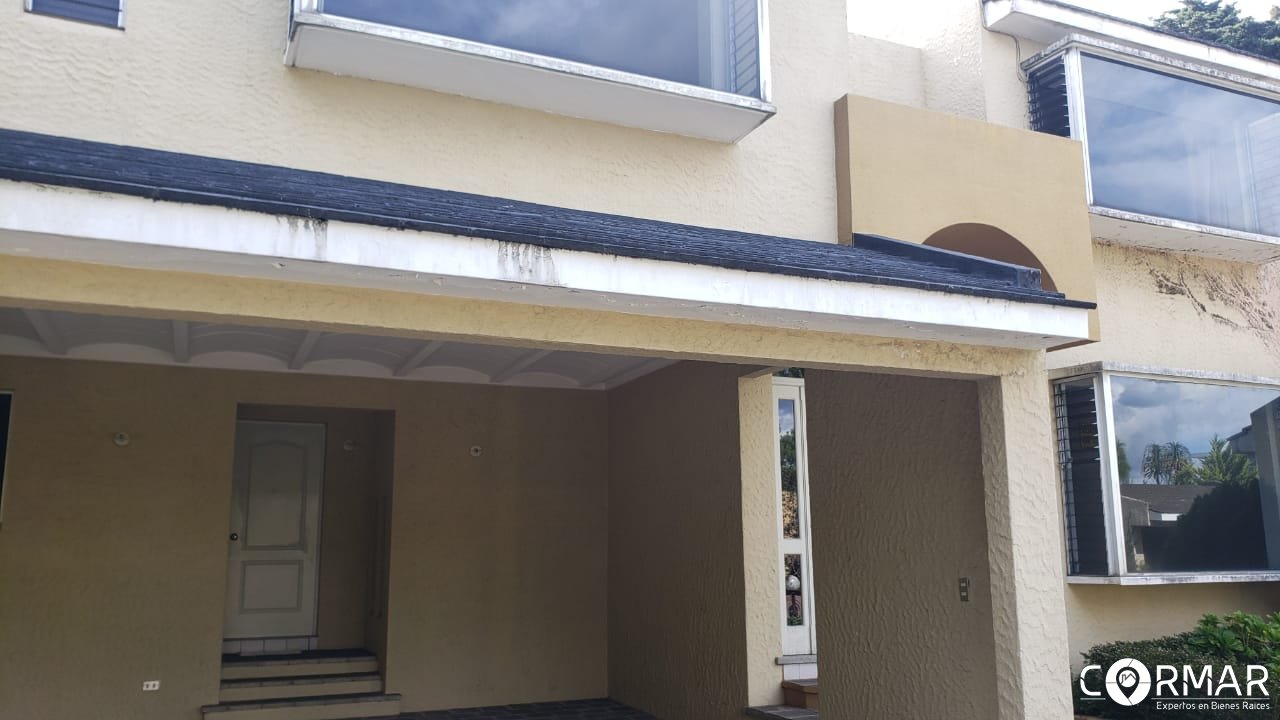 Venta Town House K.16.5 CES Frente Cruce Olmeca - Image 2