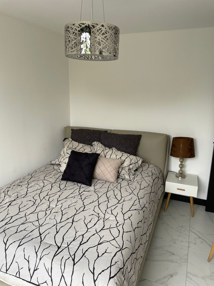 Plus Real Estate renta apartamento en zona 15 — foto 3