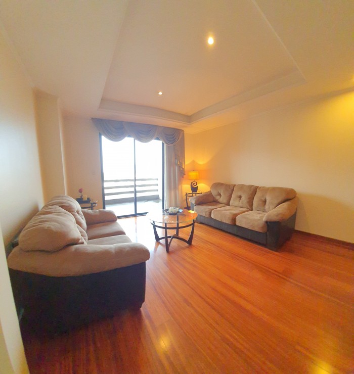 Apartamento amueblado 3 habitaciones zona 10 Guatemala - Image 1