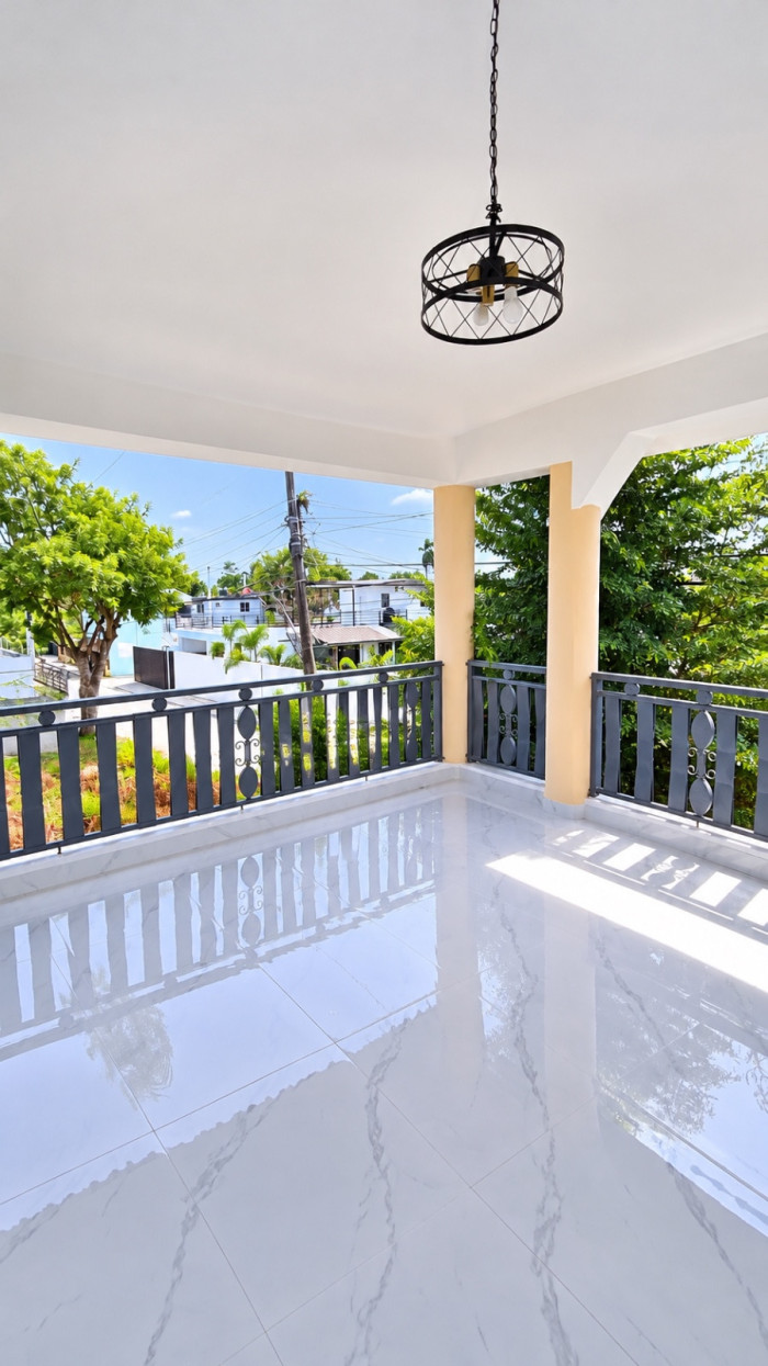 VENTA CASA TIPO VILLA 3 NIVELES LOS JARDINES DEL NORTE — foto 11