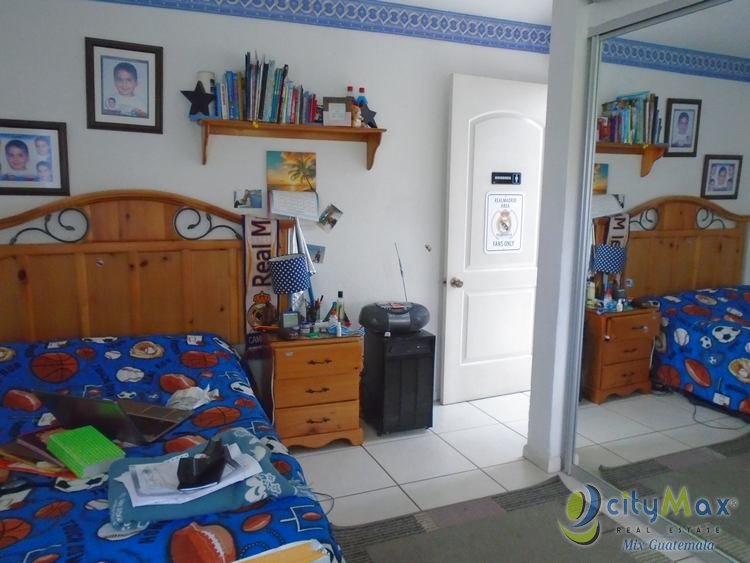 CASA EN VENTA CARRETERA A EL SALVADOR - Miniatura 15