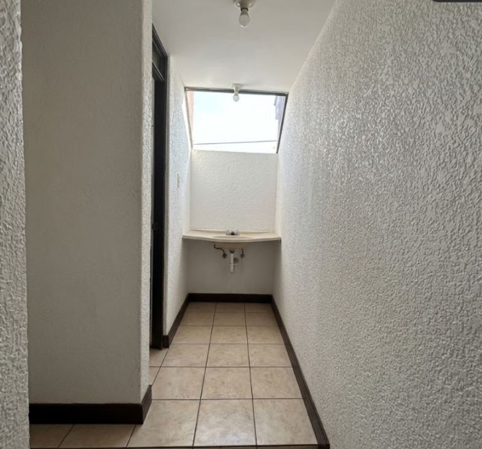 Casa en venta en Casa Grande Zona 18 Guatemala - Miniatura 11