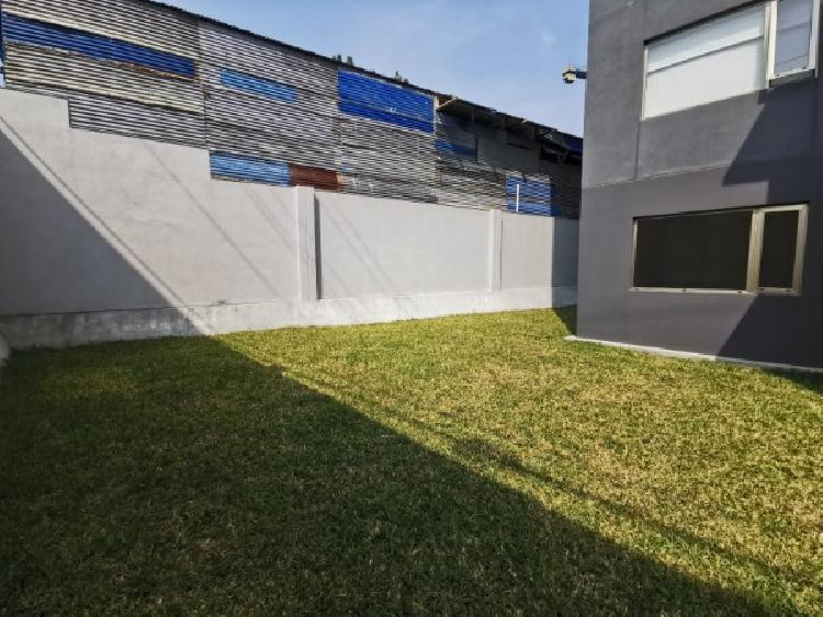 APARTAMENTO EN RENTA EN ZONA 14 EN PRIMER NIVEL/MI — foto 11