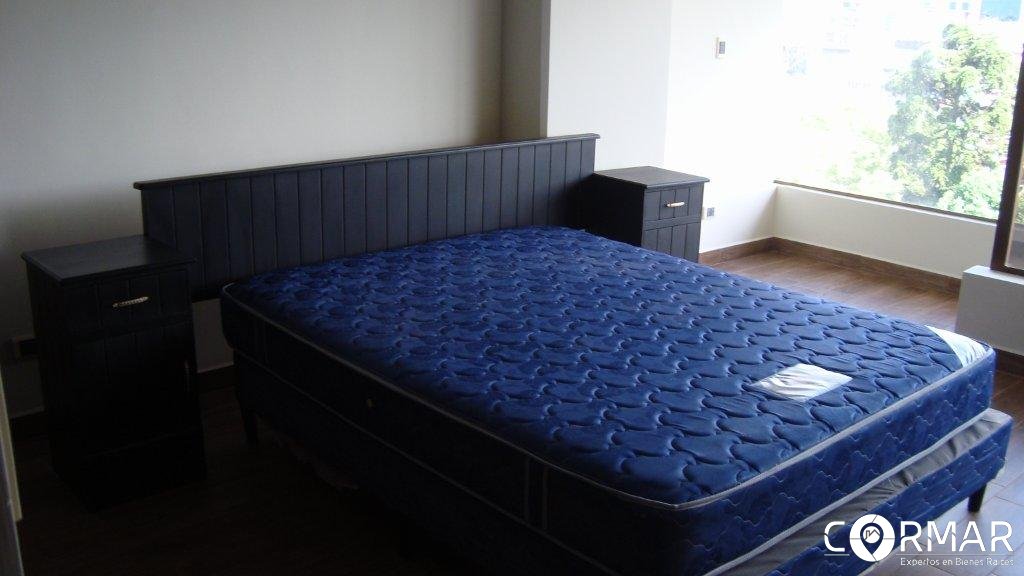 Apartamento amueblado en alquiler, zona 9 - Image 2