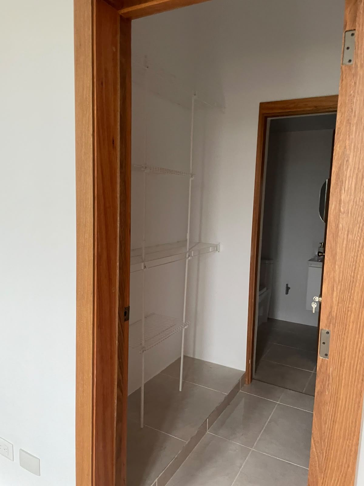 APARTAMENTO EN ALQUILER EN ZONA UNIVERSITARIA - 2