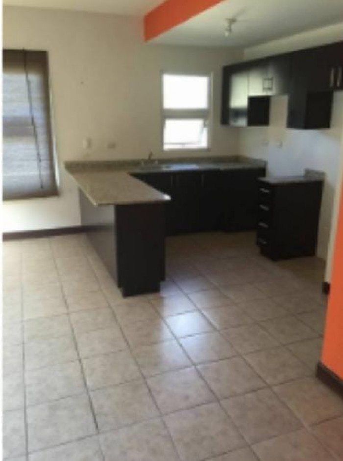 VENDO APARTAMENTO ENTRELUCESKM 14.5 CAES