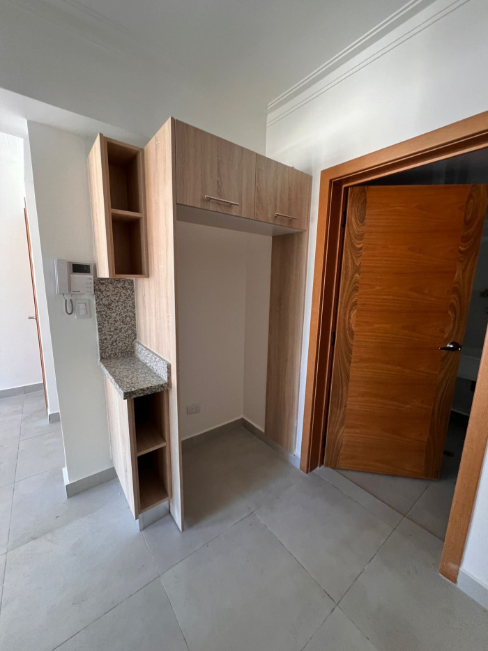 Apartamento en alquiler en Evaristo Morales — foto 4
