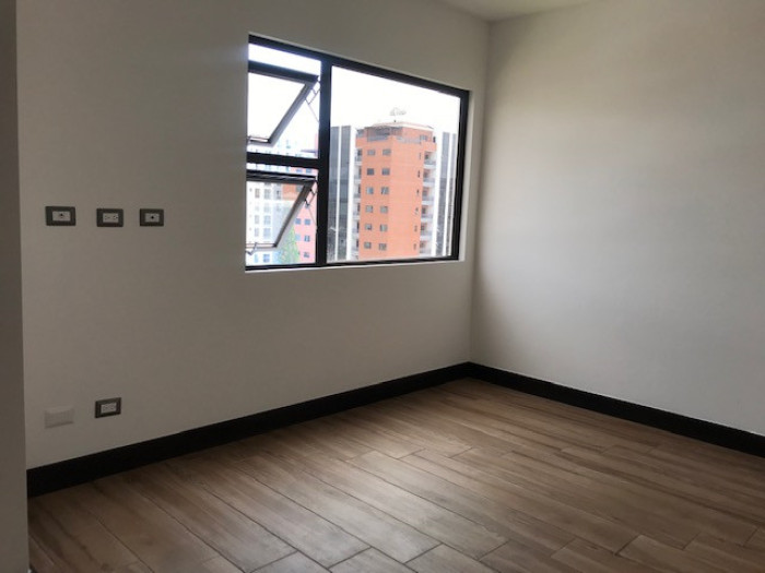 Apartamento en Zona 10 ALQUILER — foto 5
