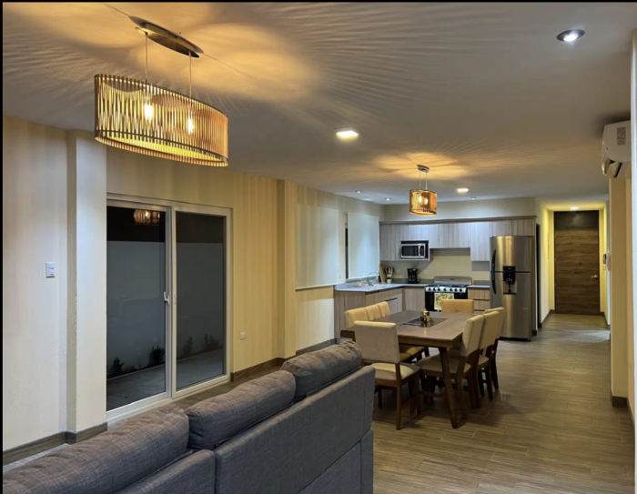 Casa Amueblada en Venta inversion en Airbnb Monterrico - 11