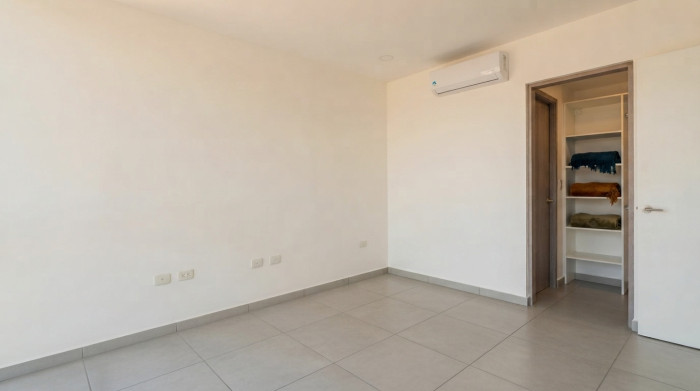 Apartamento en alquiler en Cumbres de La Esmeralda - 11