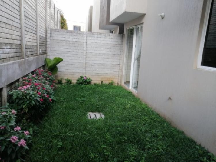 CASA EN RENTA EN VILLAS PROVIDENCIA, REAL III — foto 11