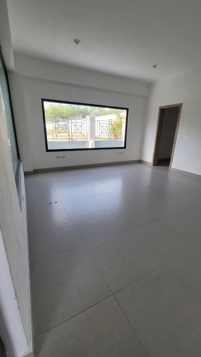 Local comercial en renta - 4