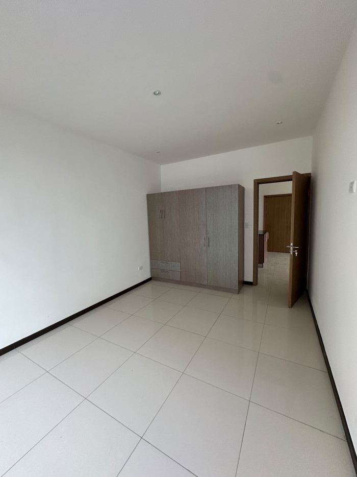 Apartamento en venta en Santa Ana en condominio - 5