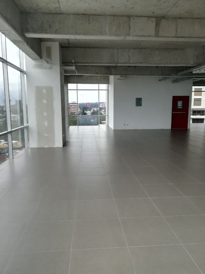OFICINA en alquiler Boulevard Los Próceres zona 10 - Image 5