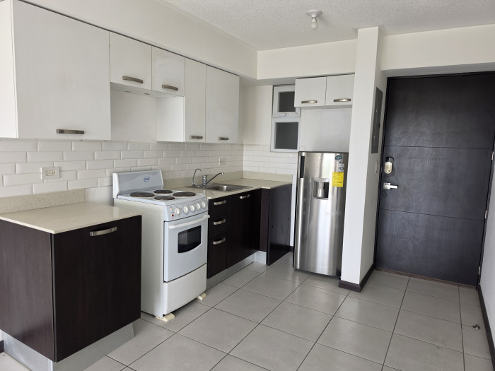 APARTAMENTO EN RENTA EN VISTAS DE LAS CHARCAS ZONA 11 - Miniatura 6