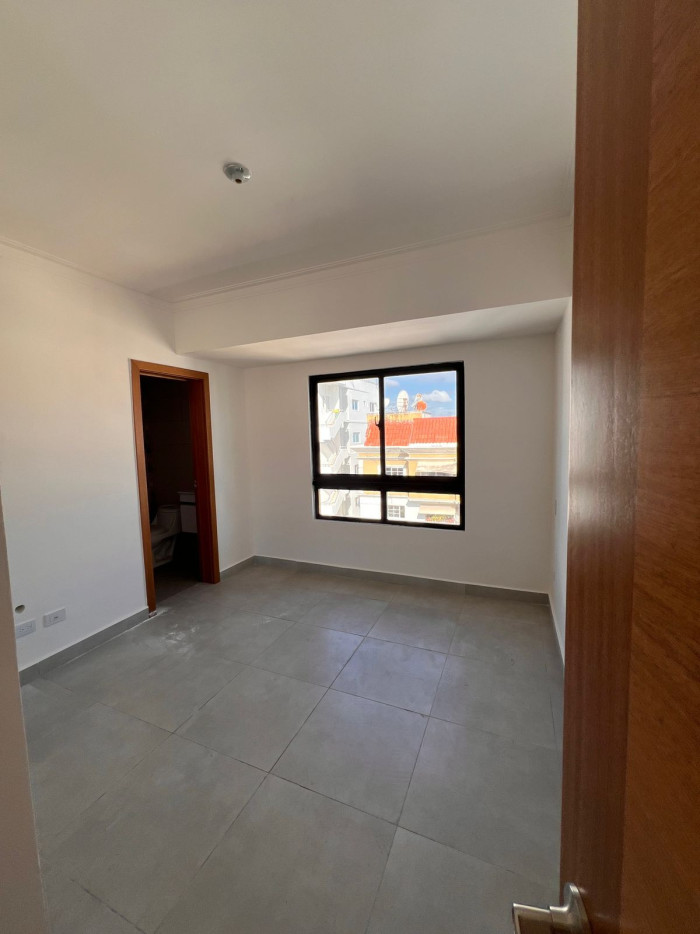 Apartamento en alquiler en Evaristo Morales — foto 5