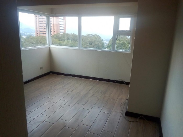 ALQUILO APARTAMENTO EN ZONA 13, VISTA AL LAGO — foto 4