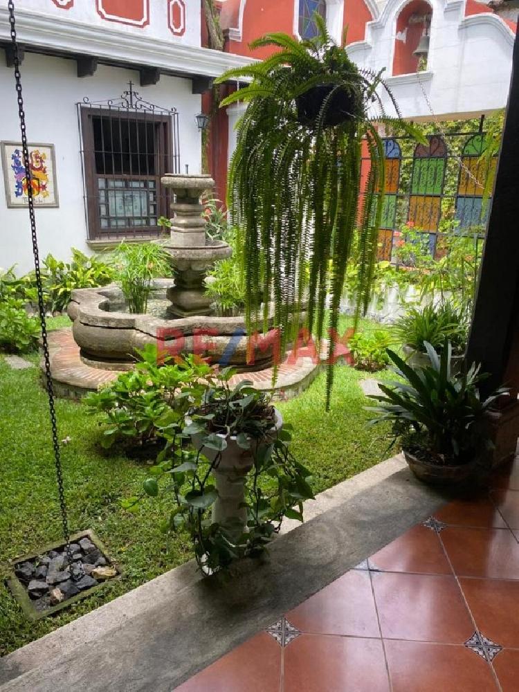 Casa Amueblada en Venta Panorama Antigua Guatemala — foto 12