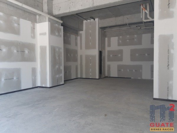 Local de 150 m2 de construcción en Renta, Zona 14 — foto 2