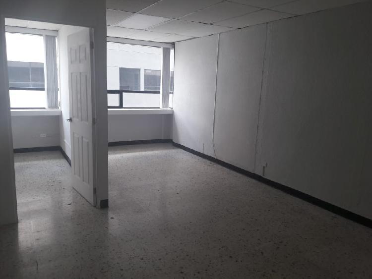 Plus Real Estate renta oficina en zona 10 — foto 10