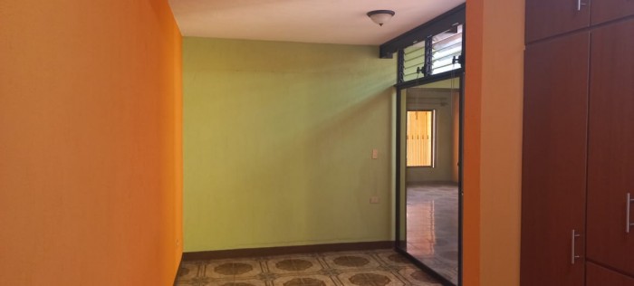 Vendo casa en zona 8 de Mixco — foto 3