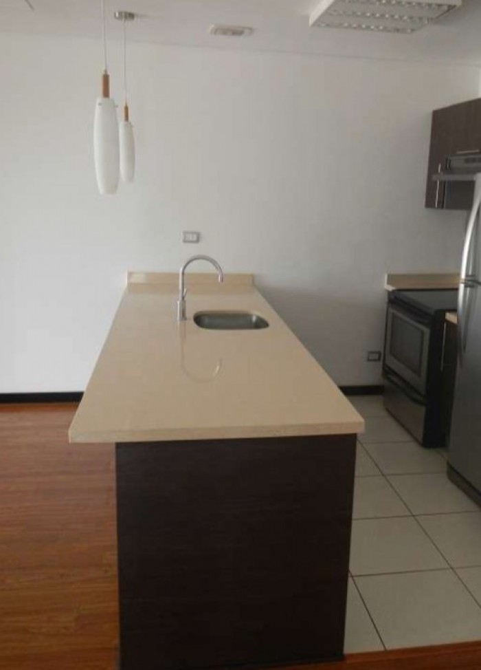 RENTA en Torre 14, Apartmento en Zona 14 - Miniatura 6