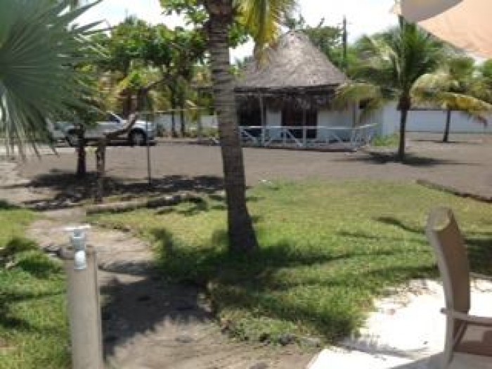 Casa en Monterrico frente a la playa, Los Alacranes - Image 2